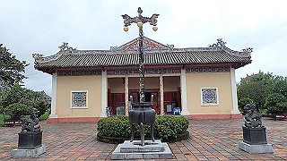 pc111312_thumb.jpg