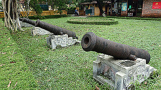 pc111347_thumb.jpg