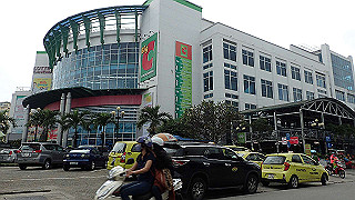pc111378_thumb.jpg