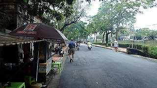 pc111392_thumb.jpg