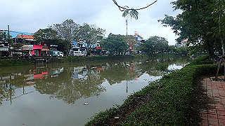 pc111393_thumb.jpg