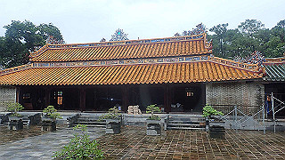 pc121440_thumb.jpg