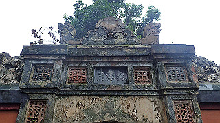 pc121448_thumb.jpg