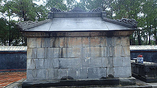 pc121512_thumb.jpg