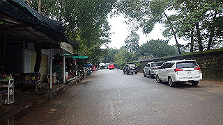 pc121556_thumb.jpg