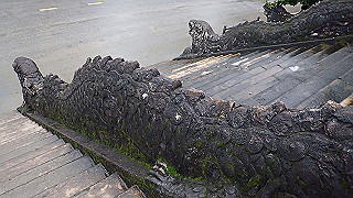 pc121561_thumb.jpg