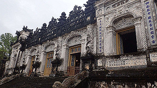 pc121575_thumb.jpg
