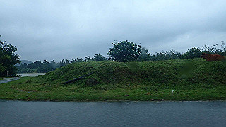 pc121643_thumb.jpg