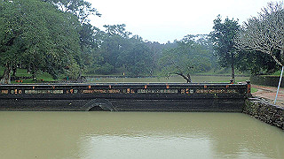 pc121682_thumb.jpg