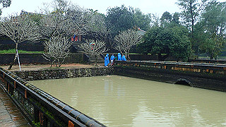 pc121716_thumb.jpg