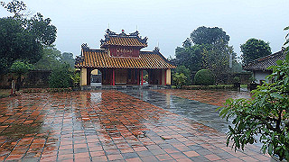 pc121725_thumb.jpg