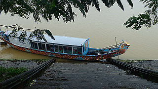pc121746_thumb.jpg