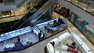 pc121795_thumb.jpg