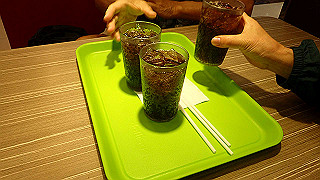 pc121799_thumb.jpg