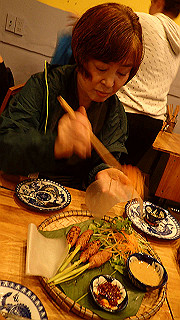 pc121822_thumb.jpg