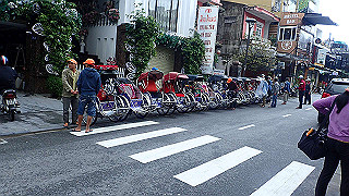 pc131843_thumb.jpg