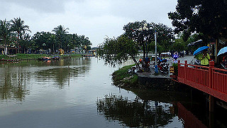 pc132027_thumb.jpg