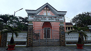 pc132130_thumb.jpg