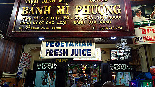pc132133_thumb.jpg
