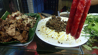 pc132135_thumb.jpg
