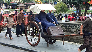 pc142205.mov_thumb.jpg