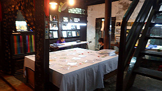 pc142228_thumb.jpg