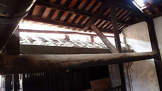 pc142257_thumb.jpg