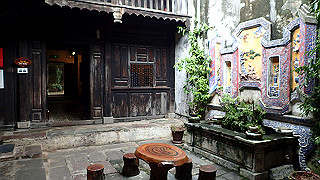 pc142309_thumb.jpg