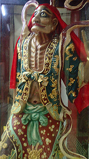 pc142399_thumb.jpg