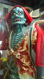 pc142401_thumb.jpg