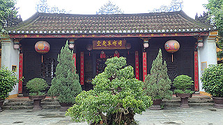 pc142413_thumb.jpg