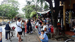 pc142426_thumb.jpg