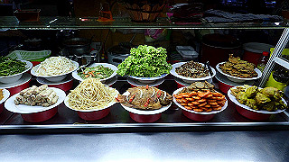 pc142436_thumb.jpg