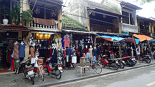 pc142450_thumb.jpg