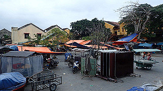 pc142452_thumb.jpg