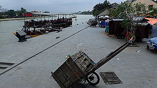 pc142454_thumb.jpg
