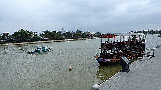 pc142455_thumb.jpg