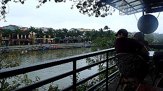 pc142499_thumb.jpg