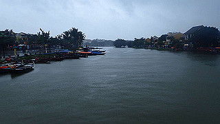 pc142555_thumb.jpg