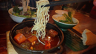 pc142579_thumb.jpg