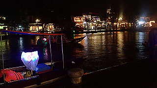 pc142626_thumb.jpg