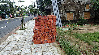 pc152652_thumb.jpg