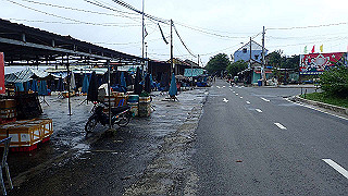 pc152664_thumb.jpg