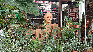 pc152721_thumb.jpg