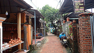 pc152724_thumb.jpg