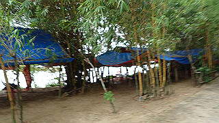 pc152760_thumb.jpg