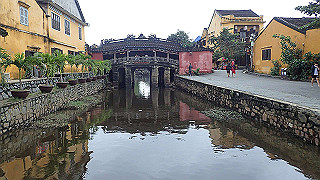 pc152787_thumb.jpg