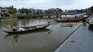 pc152788_thumb.jpg