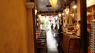 pc152797_thumb.jpg
