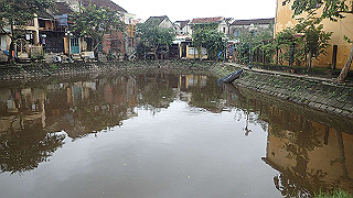 pc152832_thumb.jpg